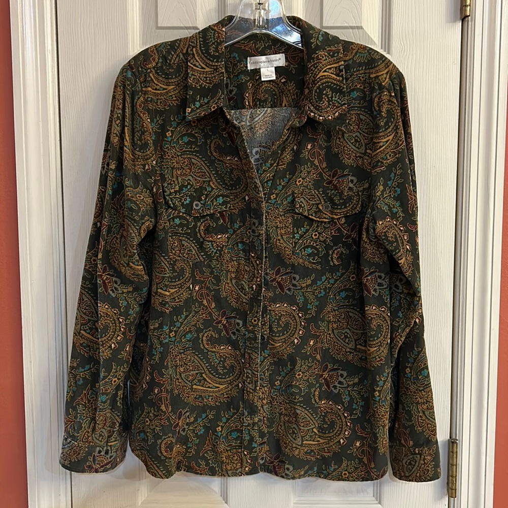 Lightweight, soft corduroy shirt- like new!